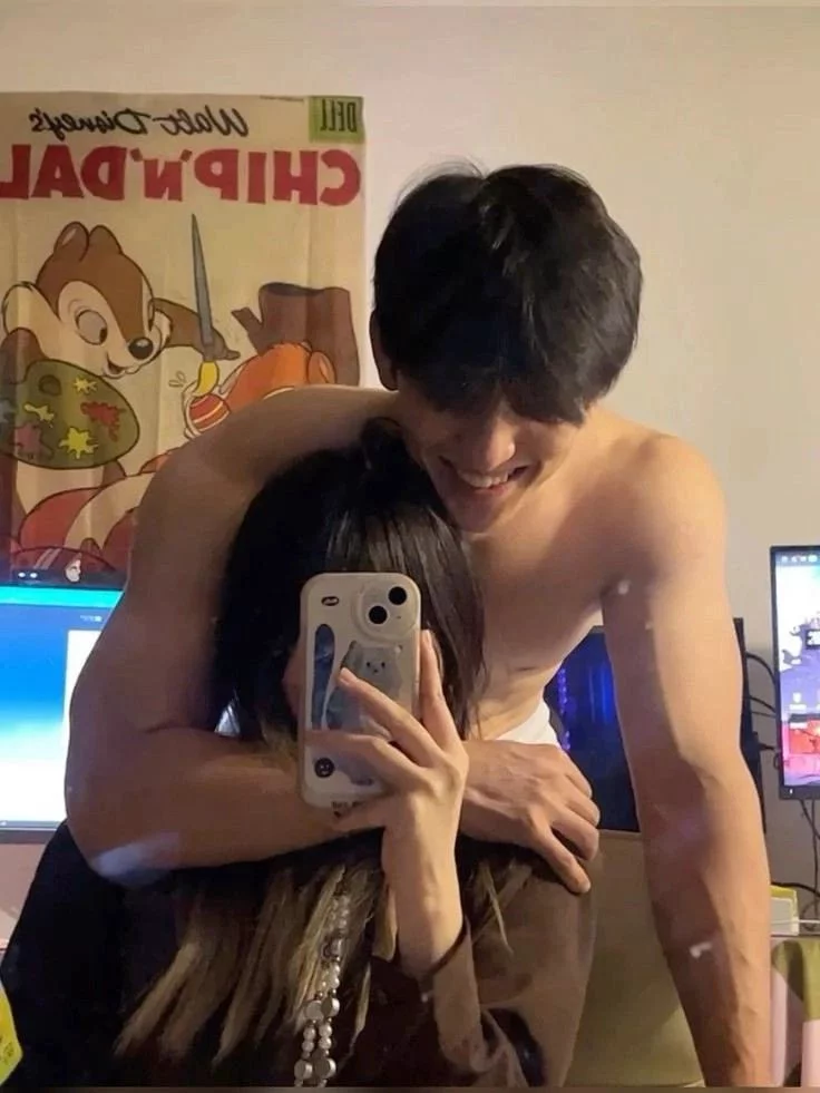 Ban Ngày Là Sếp, Ban Đêm Là Chồng